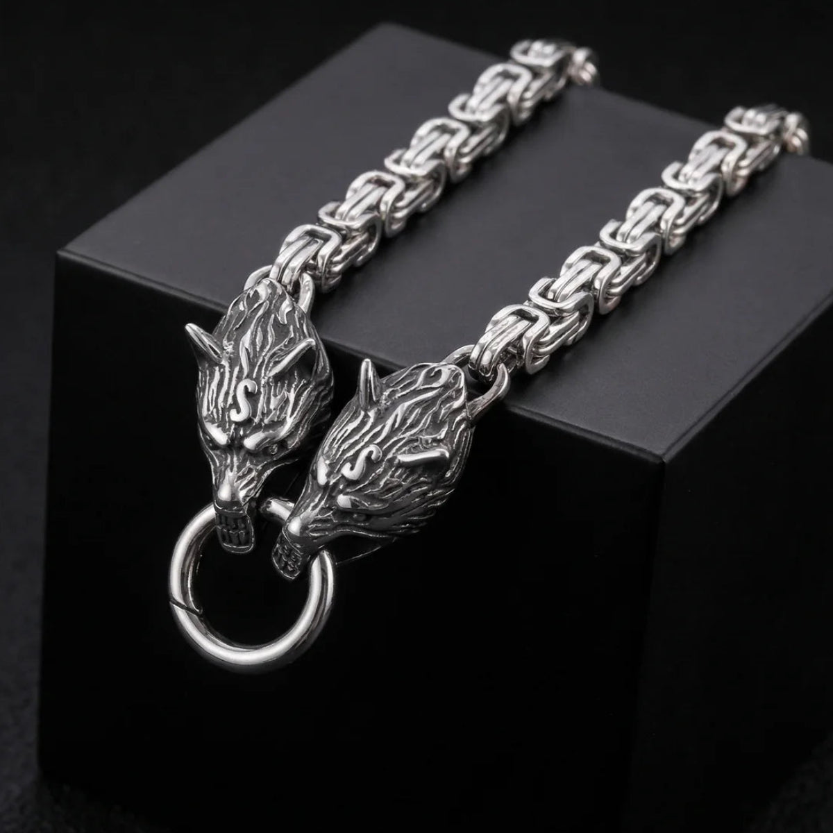 Pulsera Lobo | Fuerza, Lealtad y Espíritu Salvaje